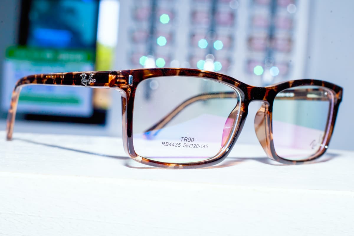 Ray-Ban