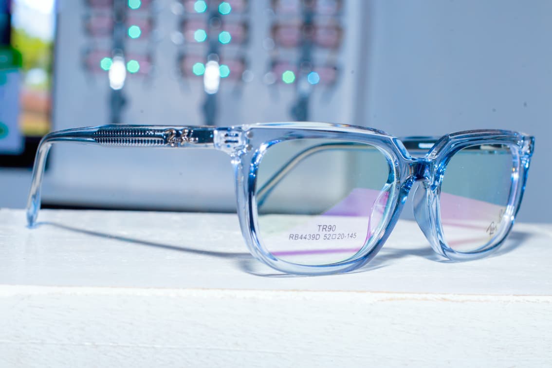 Ray-Ban