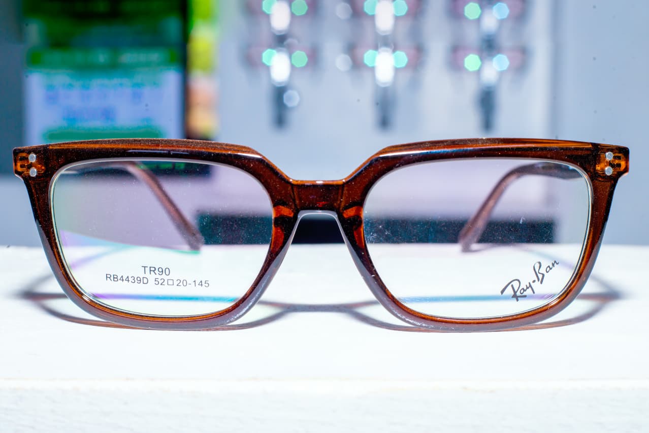 Ray-Ban