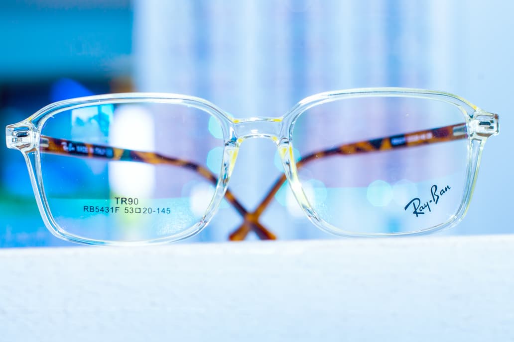 Ray-Ban