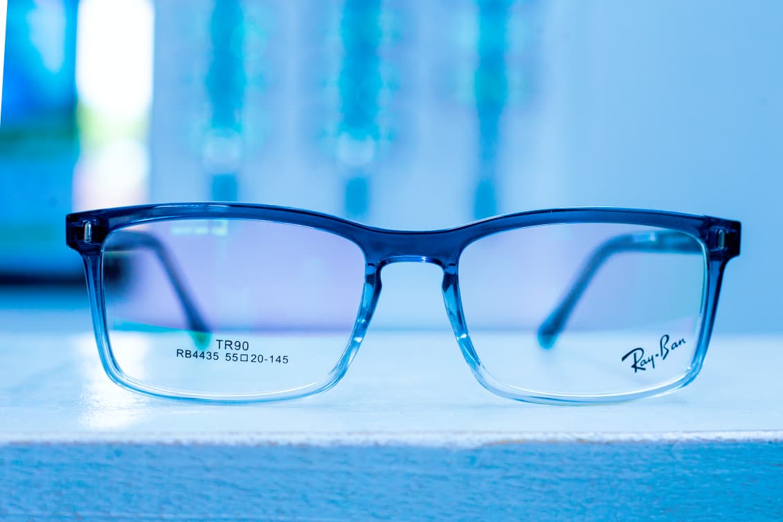 Ray-Ban